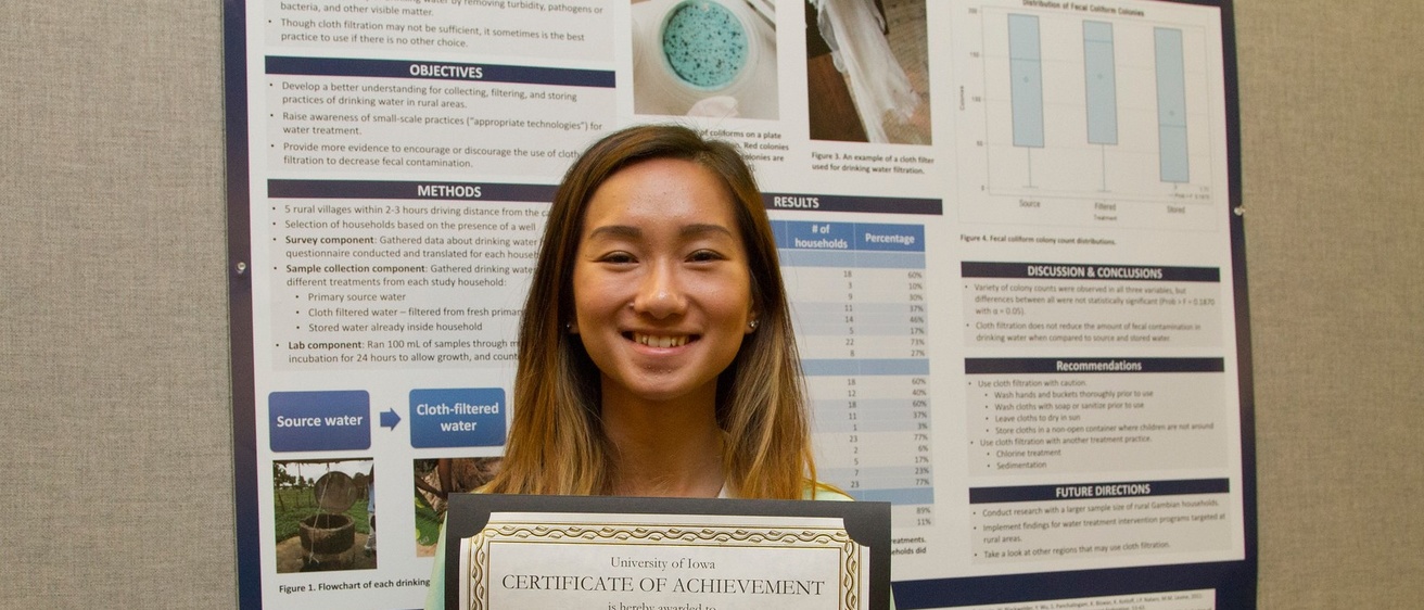 Global Health Studies student wins honors poster award