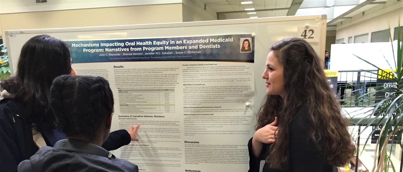 GHS student presenting at undergraduate research fair